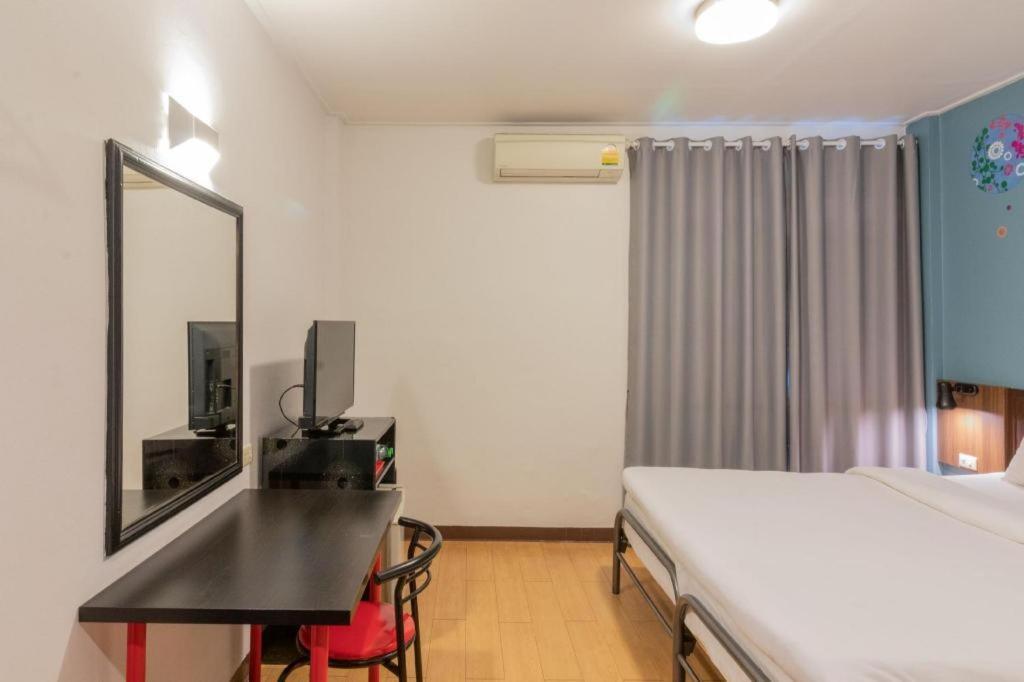 Intown Residence Bangkok Exteriör bild